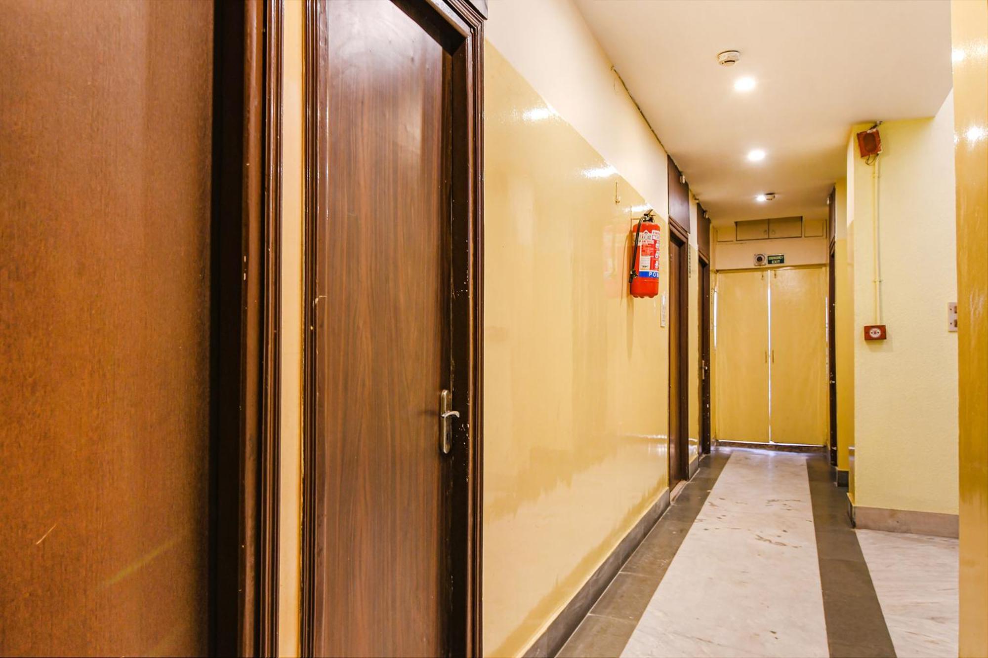 Fabhotel Aayash - Nr City Center Metro Station Calcutta Exterior foto