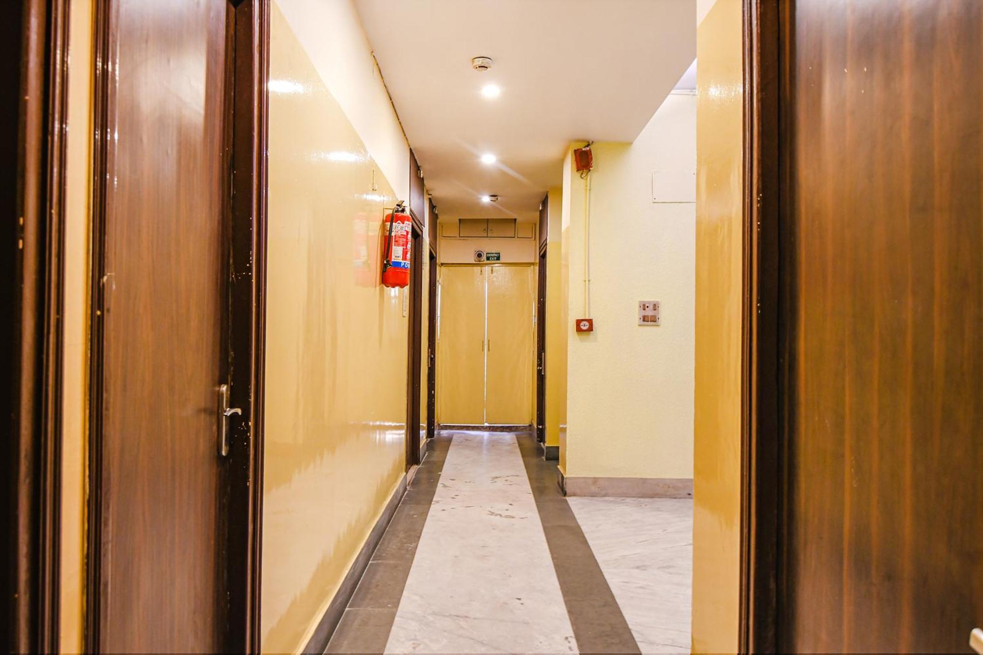 Fabhotel Aayash - Nr City Center Metro Station Calcutta Exterior foto
