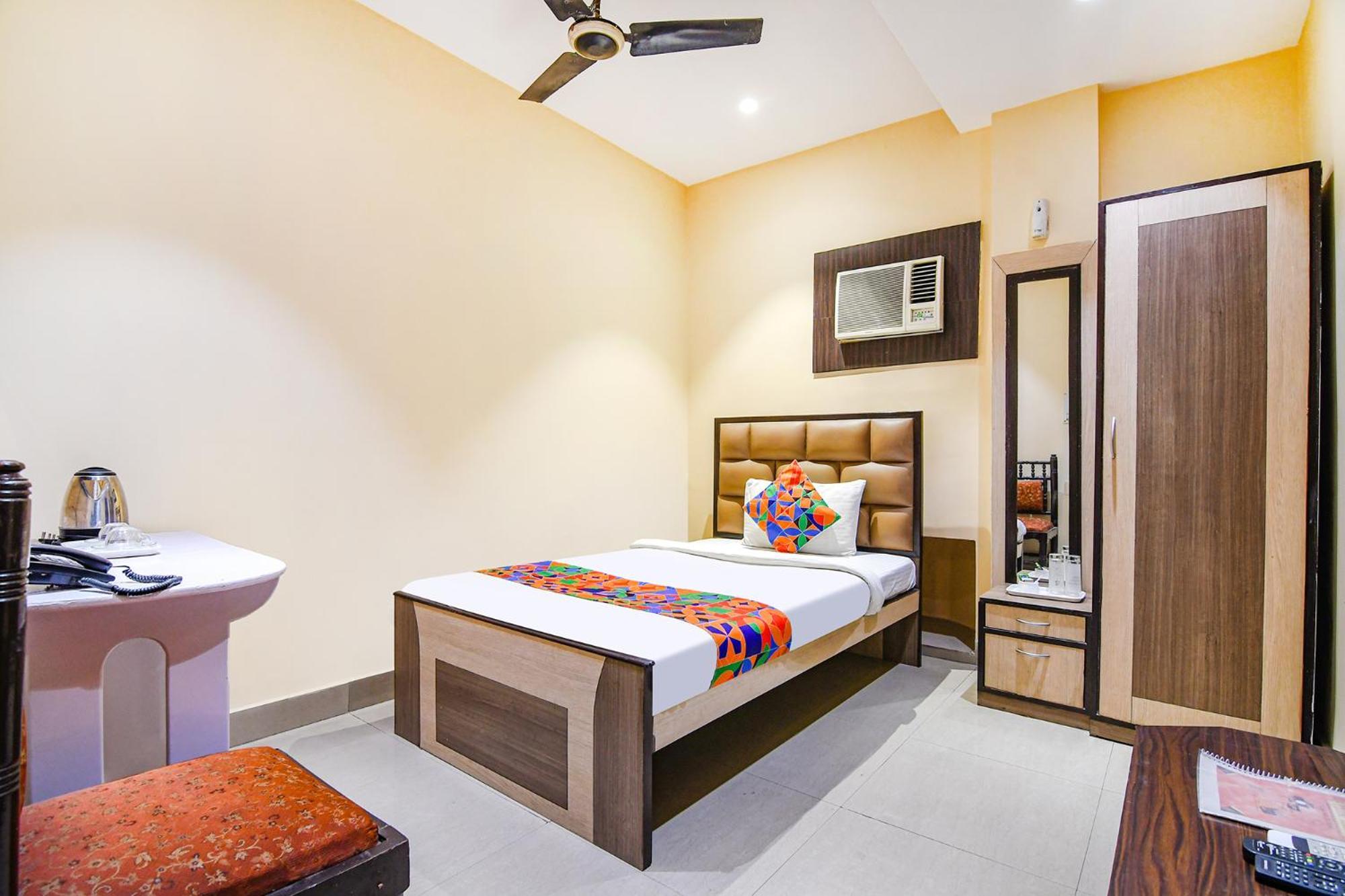 Fabhotel Aayash - Nr City Center Metro Station Calcutta Exterior foto